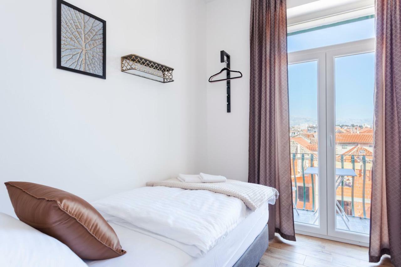 Cozy Apartment Lile In The Heart Of Old Town Split Bagian luar foto
