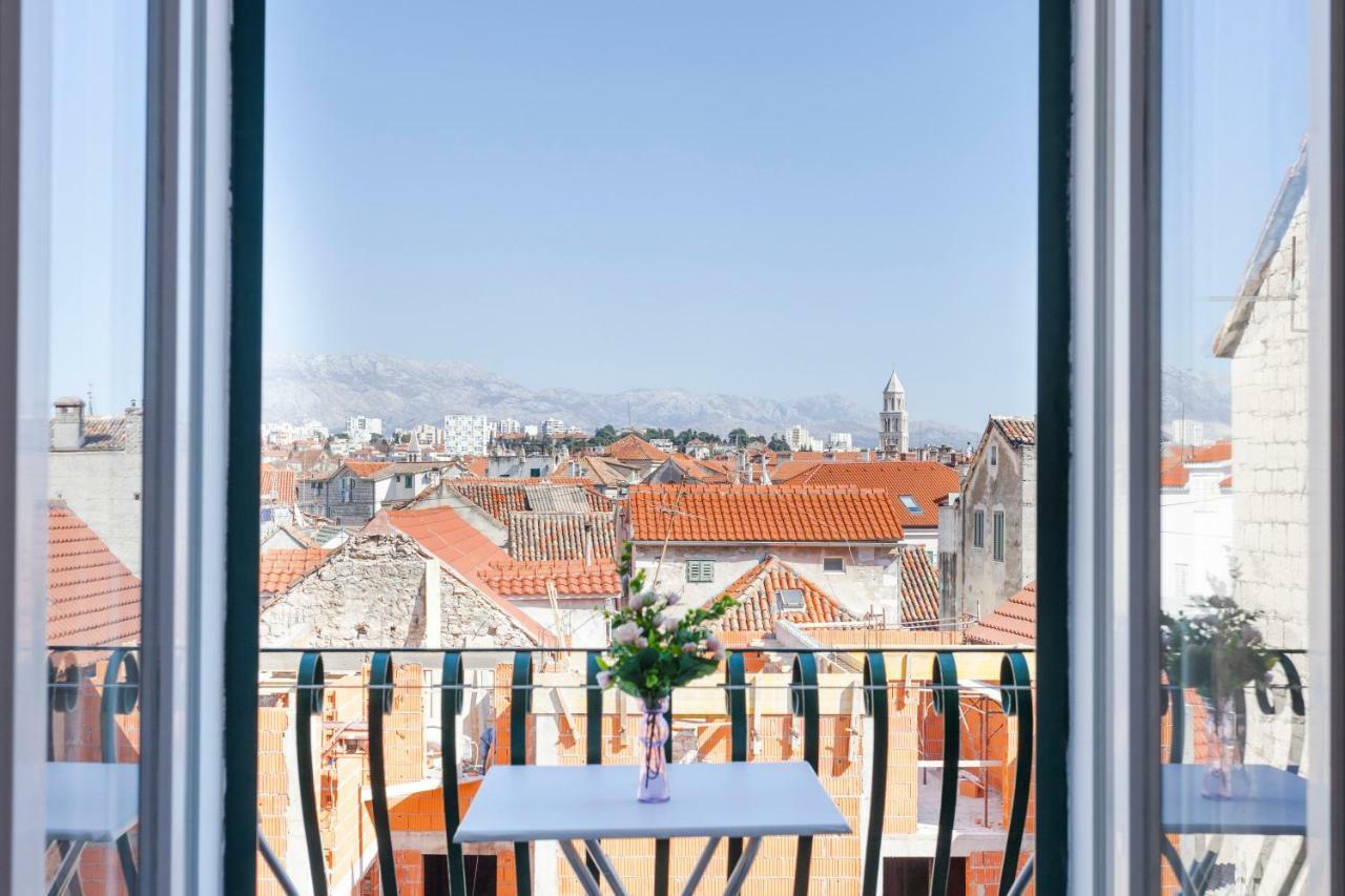 Cozy Apartment Lile In The Heart Of Old Town Split Bagian luar foto