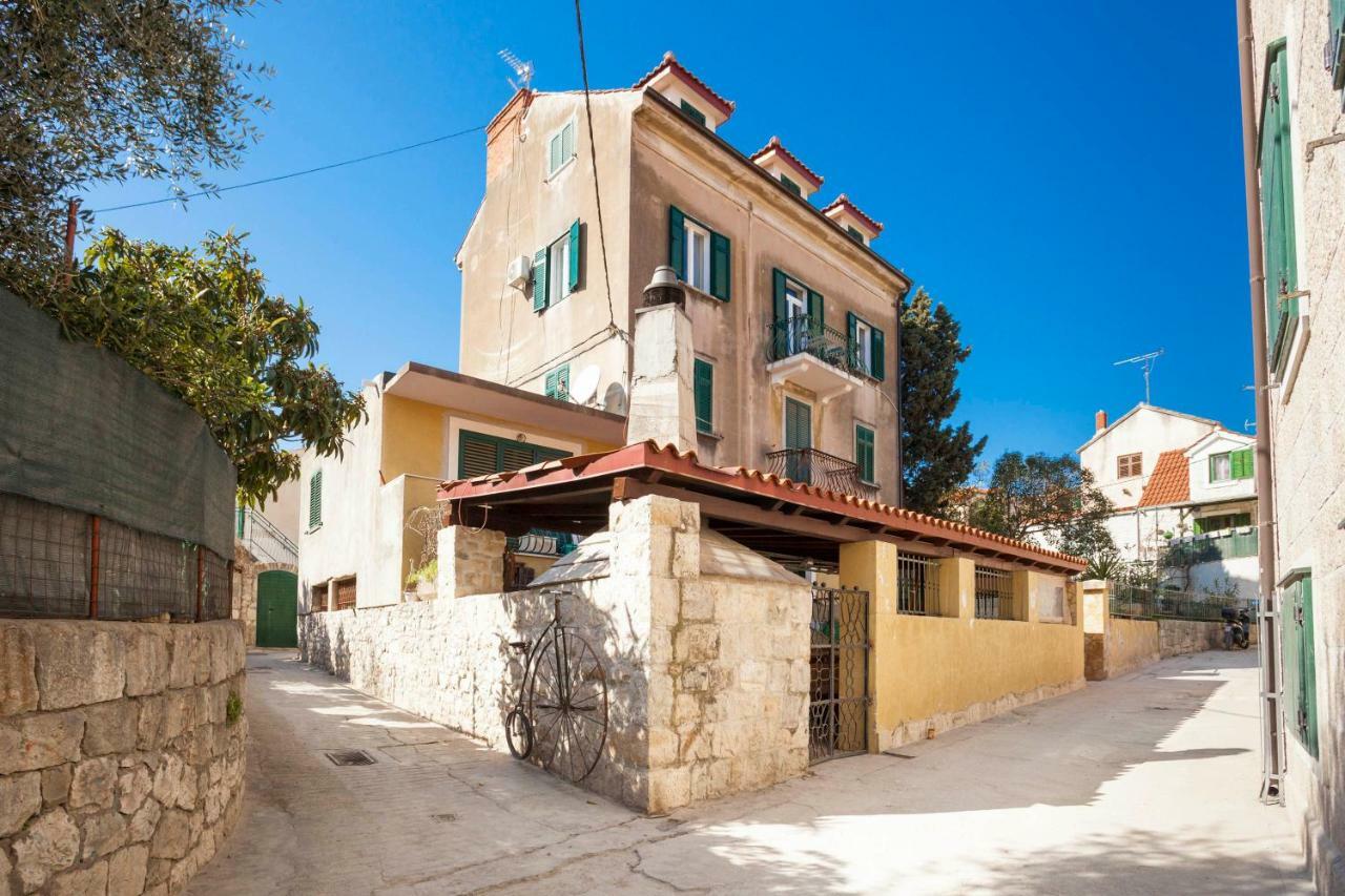 Cozy Apartment Lile In The Heart Of Old Town Split Bagian luar foto