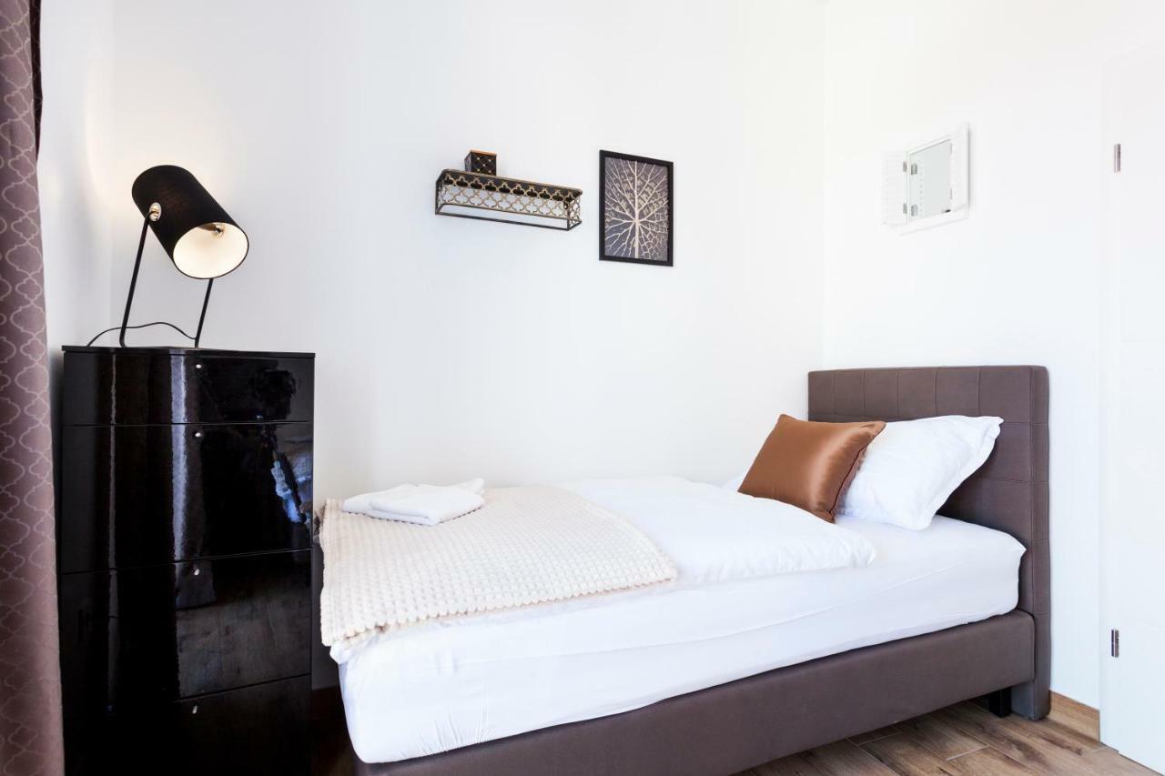 Cozy Apartment Lile In The Heart Of Old Town Split Bagian luar foto