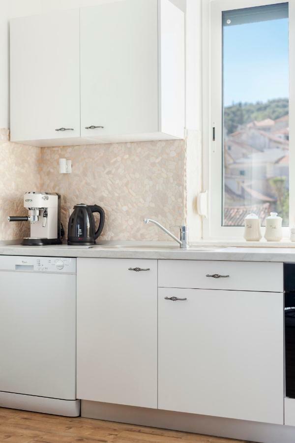 Cozy Apartment Lile In The Heart Of Old Town Split Bagian luar foto